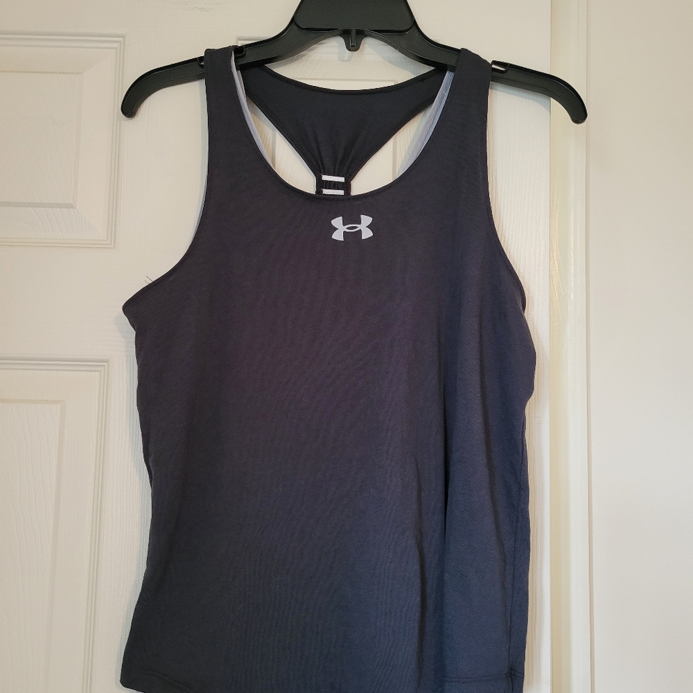 Under armour tank